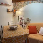 Casa Vacanze Iside * テルミニ・イメレーゼ